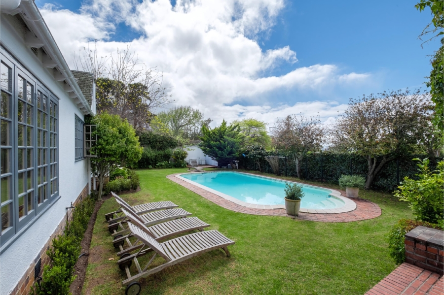 5 Bedroom Property for Sale in Kenilworth Upper Western Cape